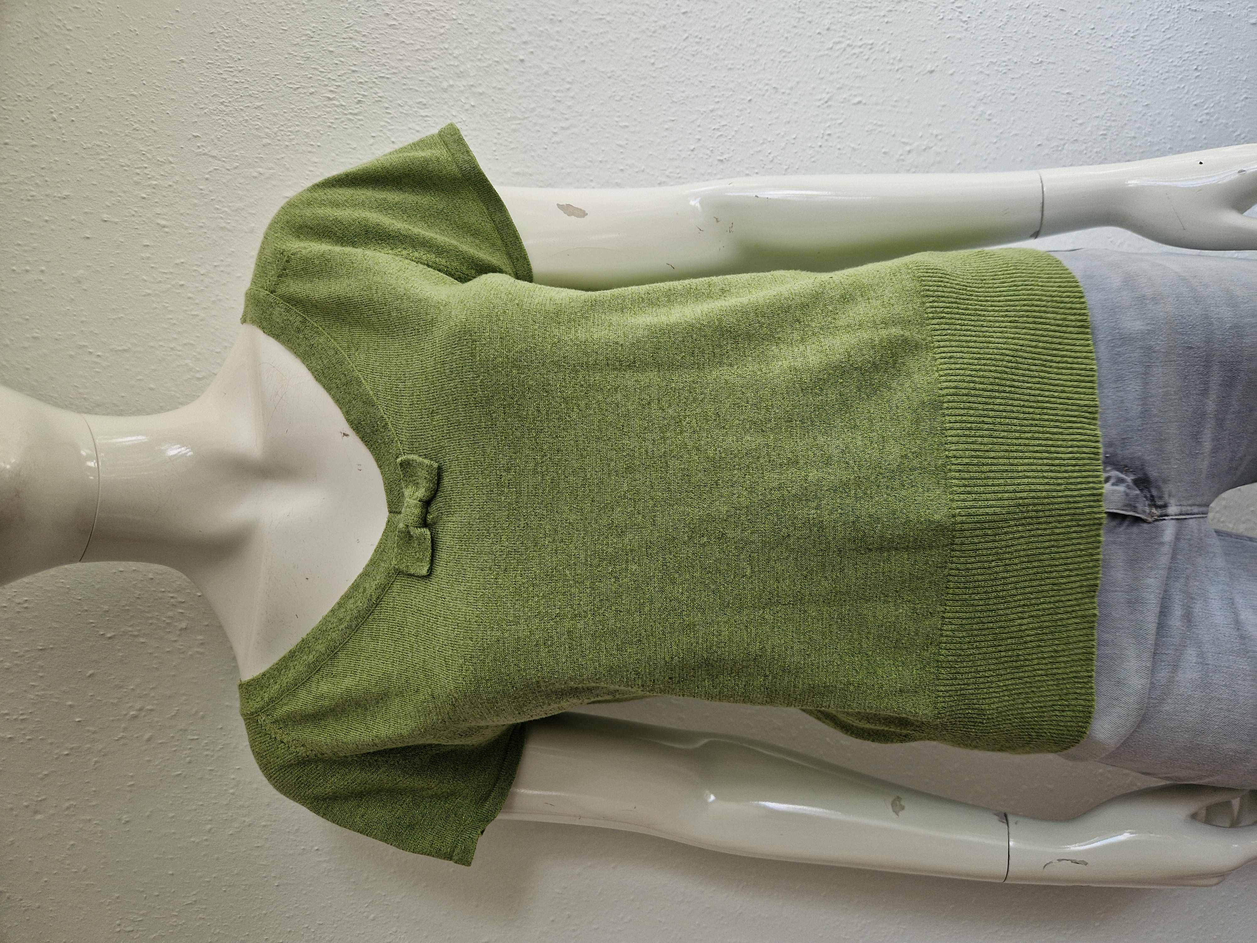 King Louie spencer met V-hals. Maat XL. Groen/lurex.