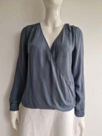 Velvet by Graham & Spencer blouse top. Maat S. Blauw/grijs.