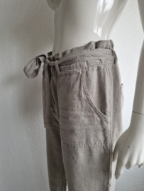 Moscow pantalon. Maat L. Beige/linnen.