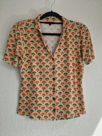 King Louie blouse. Maat M. Retroprint