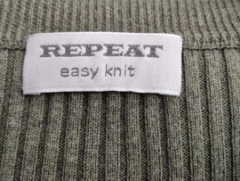 Repeat fijngebreide top. Maat 38, Donkergroen