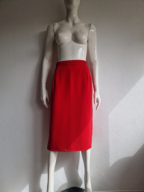 Edgar Vos midi rok. Maat 38, Rood.