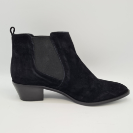 Bertie chelsea boots. Mt. 41. Zwart/suède.