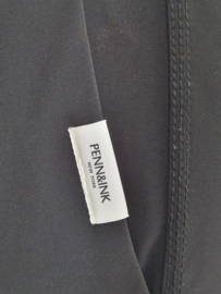 Penn & Ink pantalon. Maat 36, Zwart/travelstof.