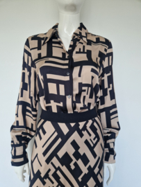 Marc Aurel set (blouse & midi rok). Grafische print. Maat 38
