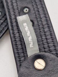 Nanni Milano luxe statement riem. Zwart/goud.