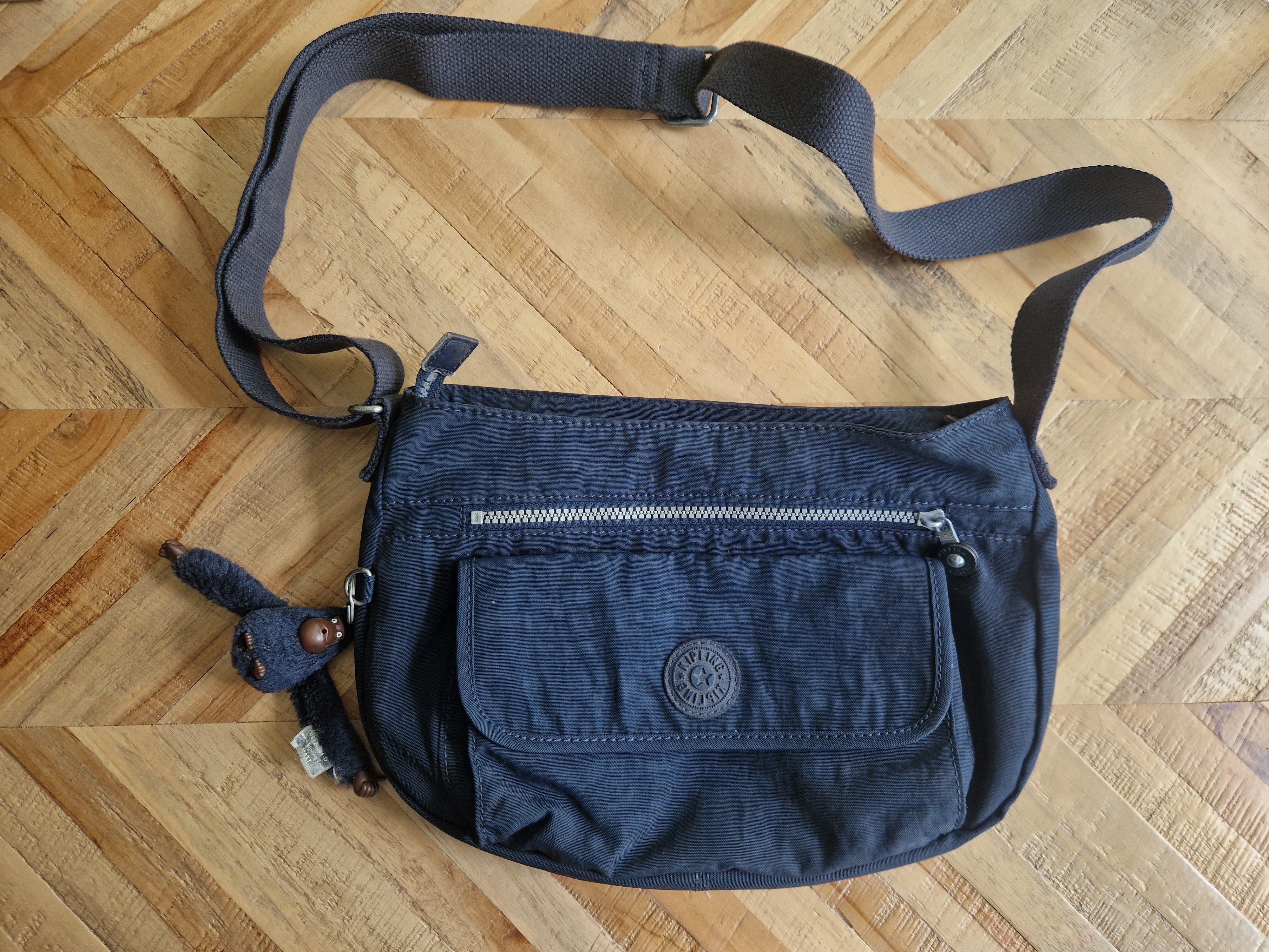 Kipling cross body tasje. Zwart.