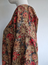 Geisha blouse. Maat 40, Rood/bruin/print.