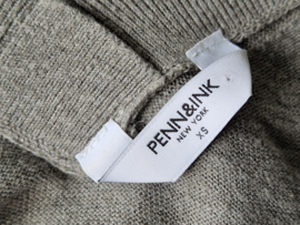 Penn & Ink pullover. Maat XS. Grijs