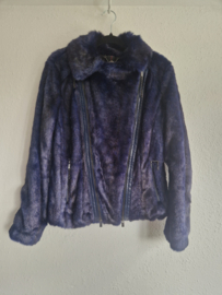 Marc Cain fake fur jas. Maat 38, Blauw/zwart