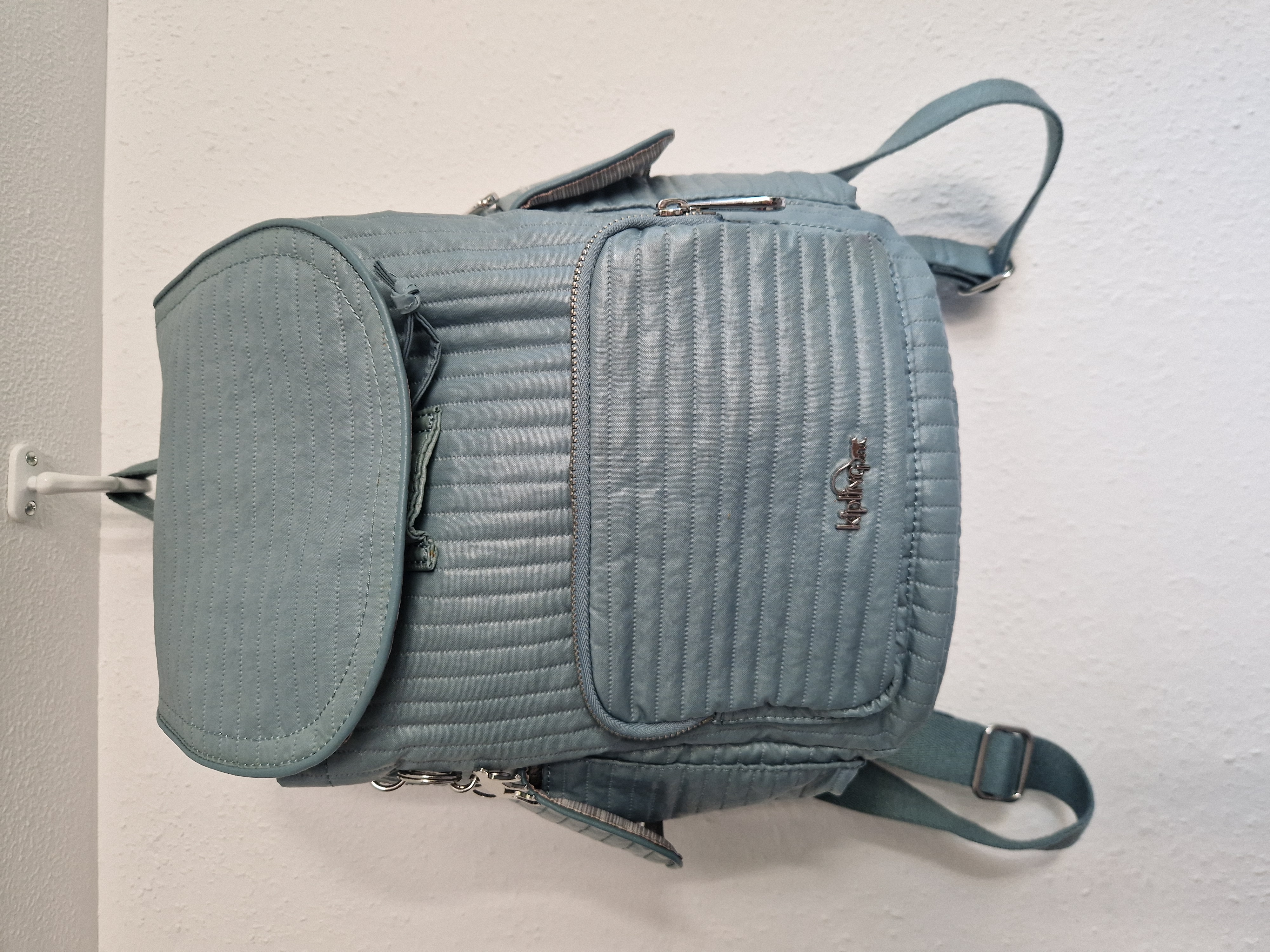 Kipling city rugzak. Misty blue.