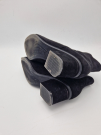 Marcos Nalini enkellaarsjes. Maat 41, Zwart/suède.