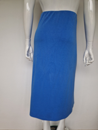 Free/Quent midi rok. Maat L. Blauw