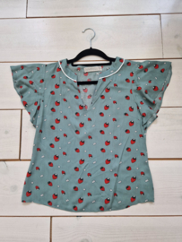 Sugarhill top met V-hals. Maat 36, Groen/aardbeienprint.
