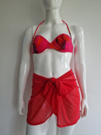 Seafolly omslagdoek. Maat M.Rood.