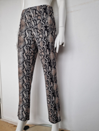 Joseph Ribkoff pantalon. Maat 36, Snakeprint.