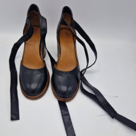 Shabbies sandalen met leren wikkelband. Maat 38, Zwart/leer.