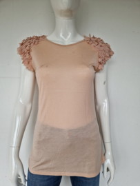 Ted Baker top. Mt. M, Nude.