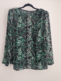 Riani blouse met groene animalprint. Maat M/zijde.