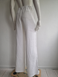 Blubianco pantalon. IT. maat 44 (38). Wit/linnen.