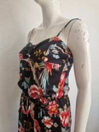 King Louie jumpsuit. Maat M. Zwart/bloemenprint.