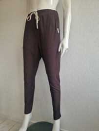 Penn & Ink N.Y. pantalon. Maat 40. Chocoladebruin/travelstof.