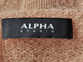 Alpha Studio trui. Maat 40/42,. Bruin. Mohair/zijde.