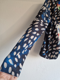 Lizzy & Coco reversible jasje. Maat M. Kleurrijke print