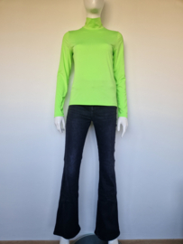Marc Cain Sports top met col |  Maat S | Neon groen |