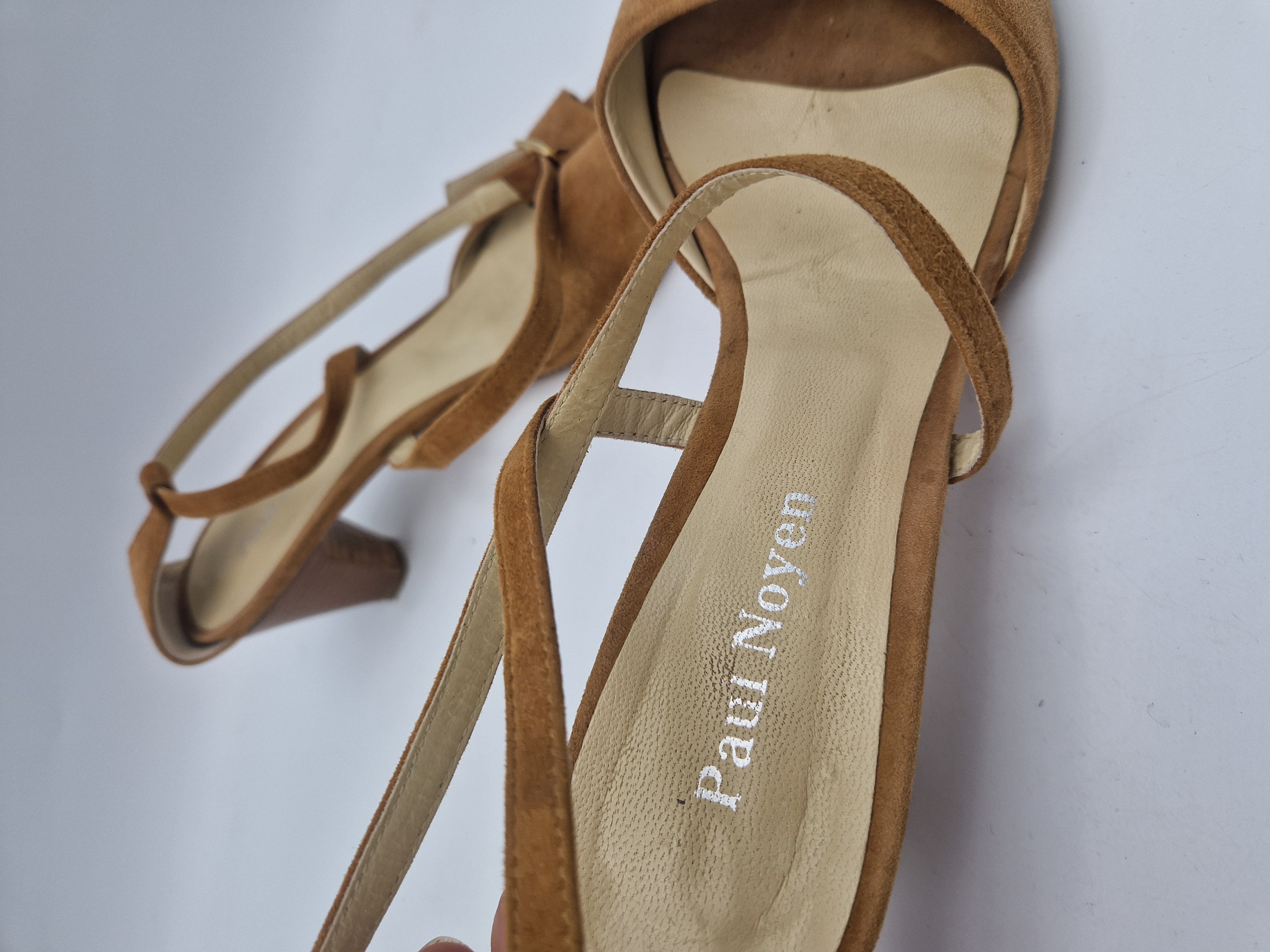 Paul Noyen sandalen. Maat 40, Karamel/suede.
