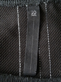 10Days sweater dress. Maat 2, Zwart