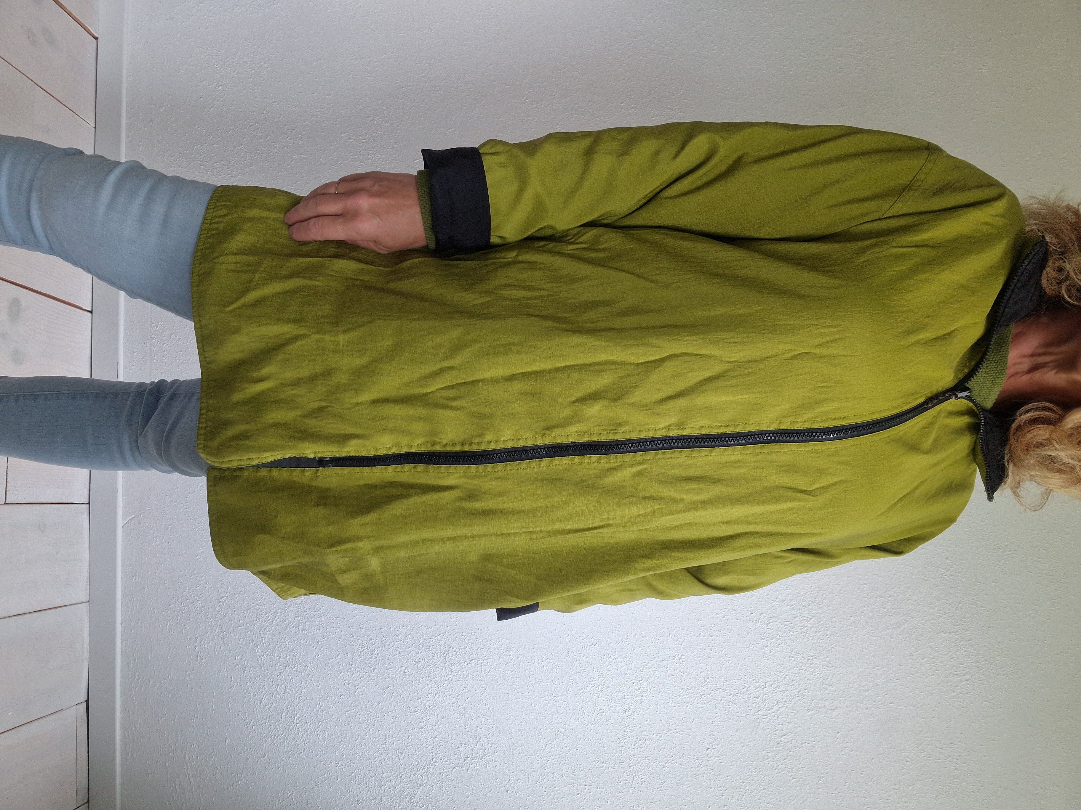 Mycra Pac reversibel regenjas. Maat M. Zwart/limegroen.