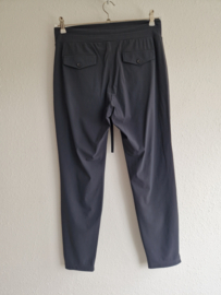 Studio Anneloes pantalon. Maat M. Grijs/travelstof