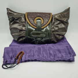 Pauric Sweeney clutch. Olijfgroen/bruinlakleer.