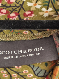 Scotch & Soda botanical top. Maat L.