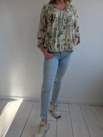 Geisha blouse top. Maat M, Crème/print.