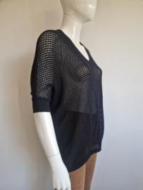 Summum pullover met V-hals. Maat S. Zwart