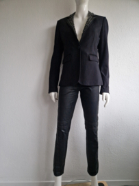Blonde no.8  blazer. Mt. 38. Zwart.