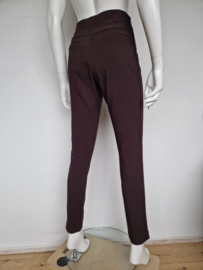 Tence pantalon. Mt. 38, Chocoladebruin.