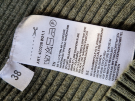 Repeat fijngebreide top. Maat 38, Donkergroen