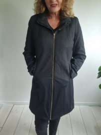 Creenstone winterjas. Mt. 38, Zwart