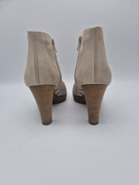 Paul Green peep toe laarsjes. Maat 7. Lichtgrijs/leer.