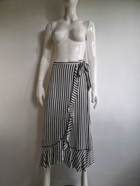 Yaya maxi rok. Maat 38, Zwart/wit gestreept.