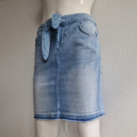 Rich & Royal denim rok. Maat 36. Blauw.