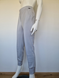 D’Étoiles Casiopé pantalon. Maat M. Lichtgrijs.