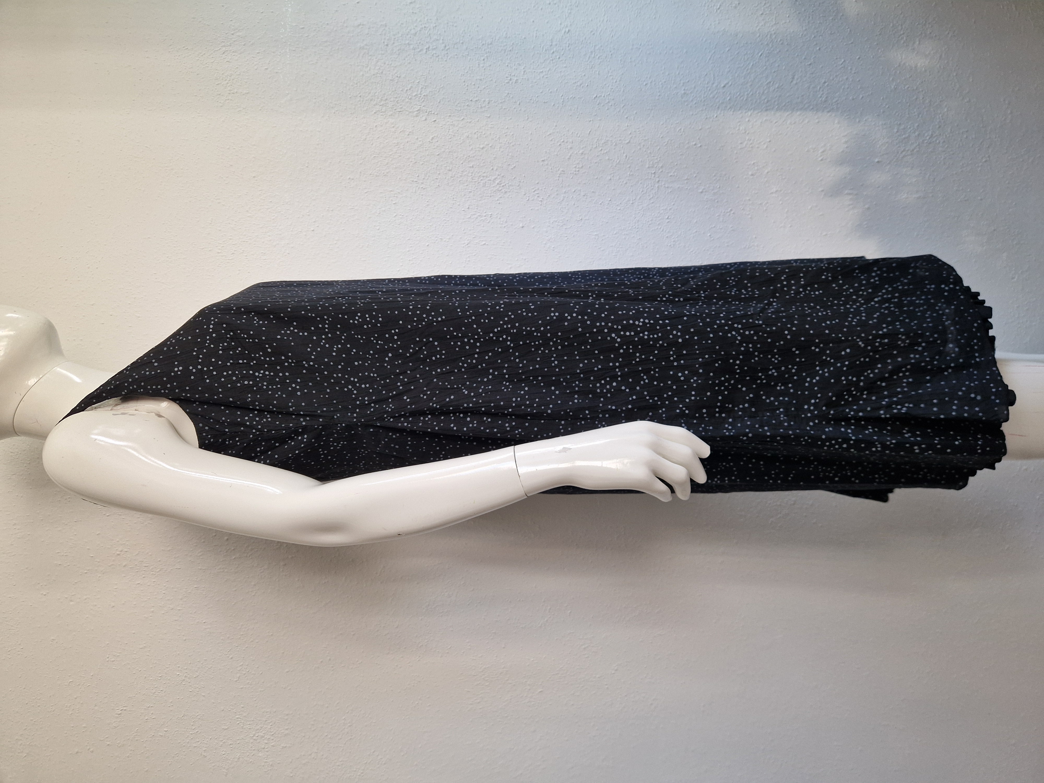 Evelin Brandt zomerjurk. Maat 38, Zwart/stippelprint.