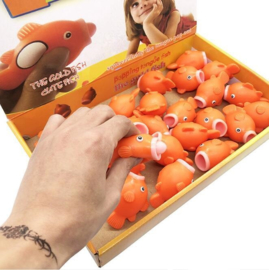 MA 026A ( goldfish pop tongue ) ----- 12 pcs in display