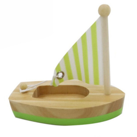 H 032 ( small wooden sailboat ) ----- 8 pcs in display
