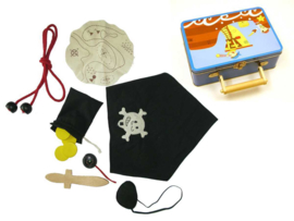 H 057 ( pirate's suitcase )