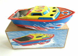 MF 418 ( tin toy boat )